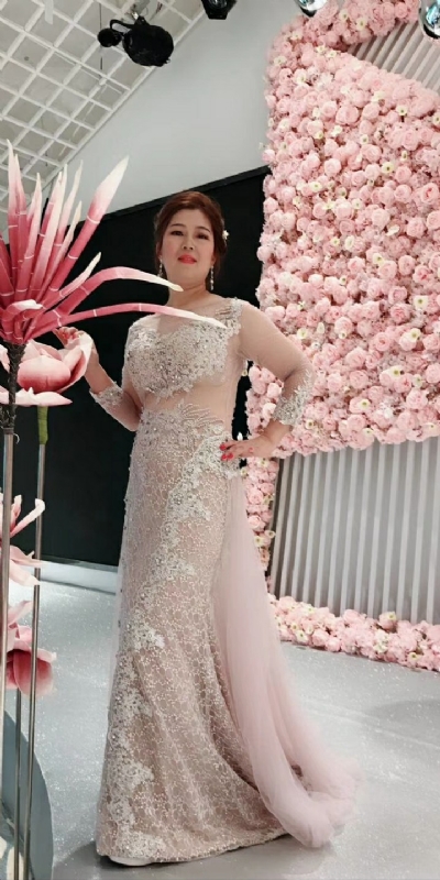 sophie的第一张照片--晋江闪婚服务中心