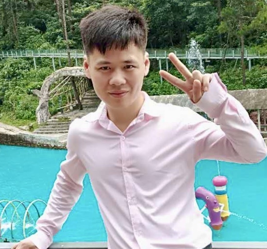 浅笑安然的第一张照片--晋江闪婚服务中心