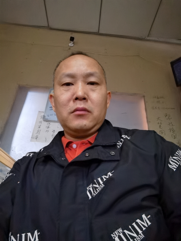 老李的第一张照片--晋江闪婚服务中心